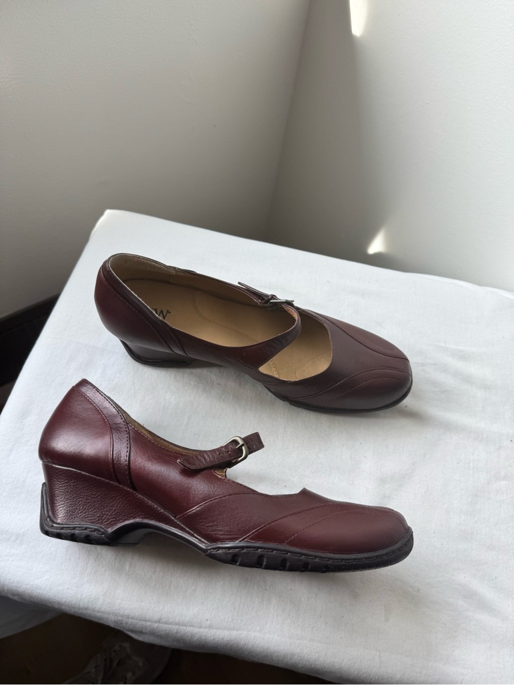 GNW Burgundy Leather Mary Jane Wedges – Size 9.5